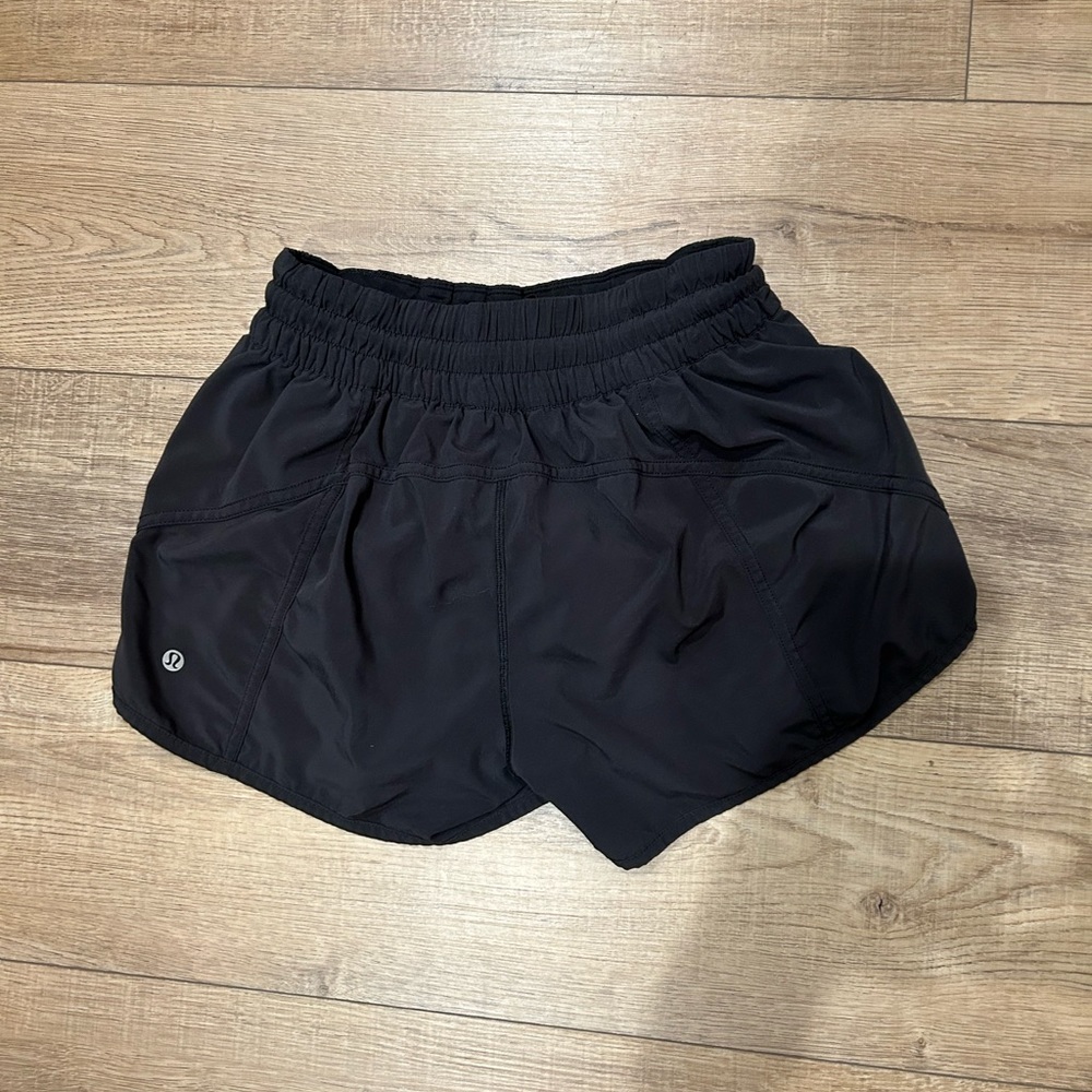 Lululemon Tracker Shorts — 4” — medium rise